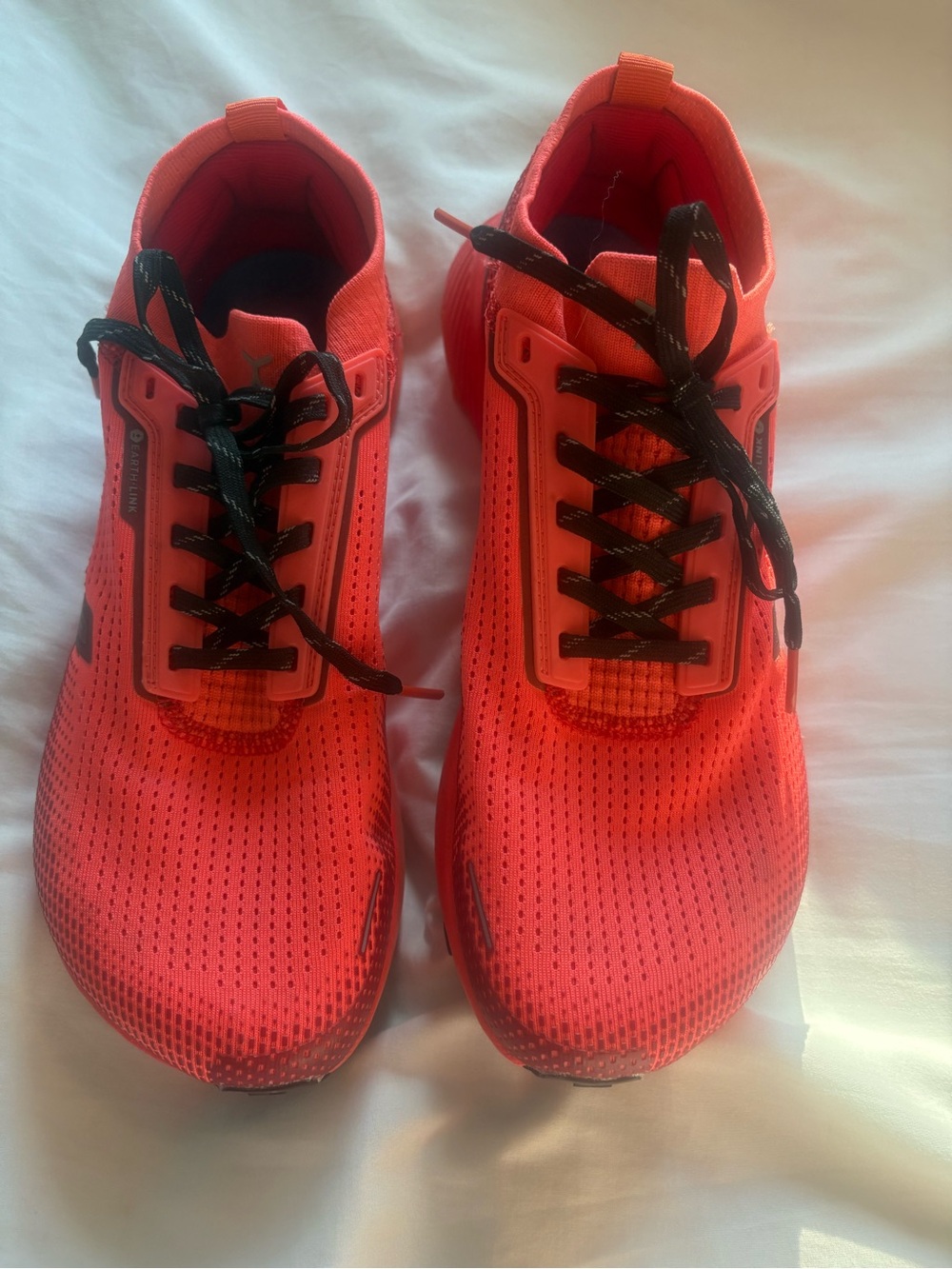 Flux Footwear Unisex Athletic Lace-Up Sneakers in Bright Coral